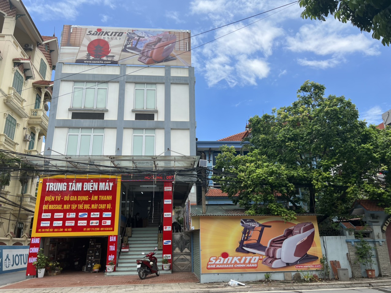 Cửa hàng bán ghế massage Hà Nội uy tín