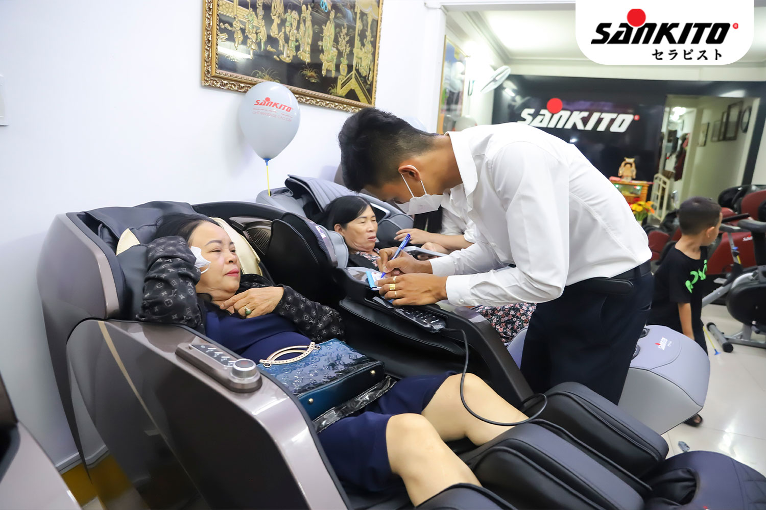 Ghế massage tại Đô Lương từ 50 - 80 triệu đồng